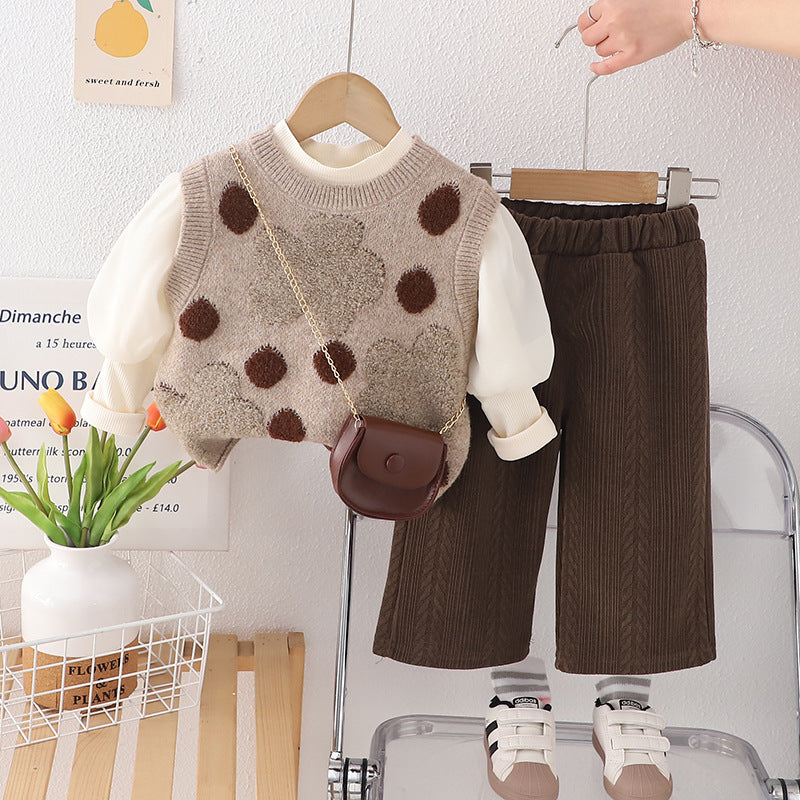 Conjunto casual de 3 piezas, ideal para el invierno.