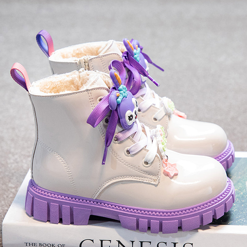 بوت بناتي شتوي بتصميم عصري لامع