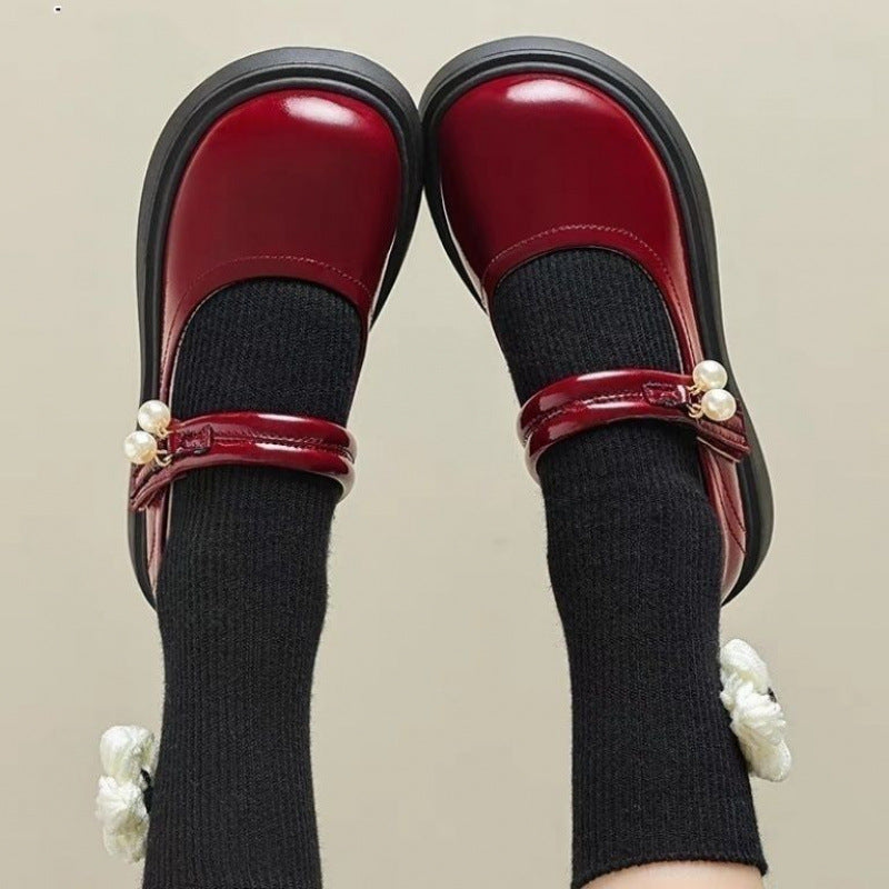 حذاء بناتي عصري أنيق بتصميم كلاسيكي