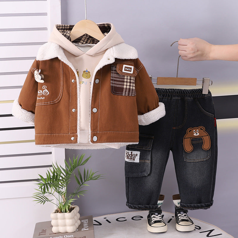 Conjunto de 3 piezas con diseño moderno