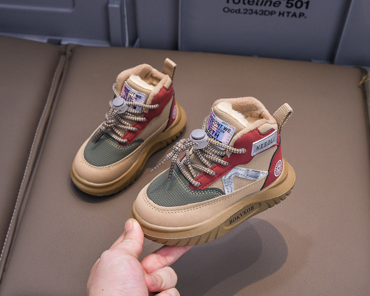 حذاء شتوي دافئ بتصميم عصري