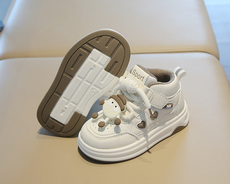 حذاء رياضي للاطفال