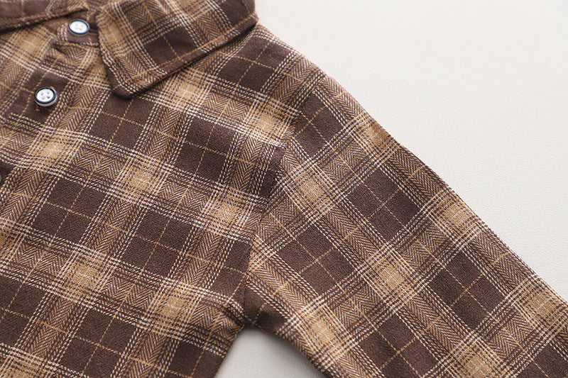 Conjunto de 3 piezas: camisa de cuadros, chaleco de lana y pantalón