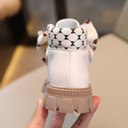 Botas de invierno elegantes con diseño de lazo de tela con lunares