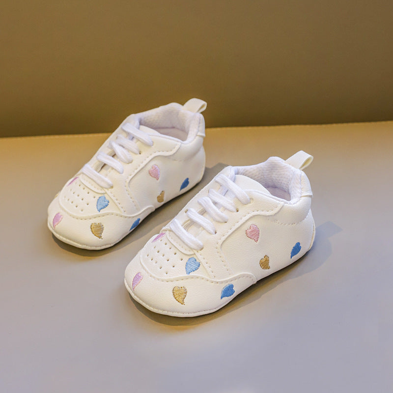 حذاء الرضع بتصميم مطرّز بنجوم