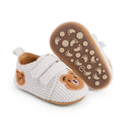 حذاء مواليد قماشي مطرّز بتصميم كرتوني