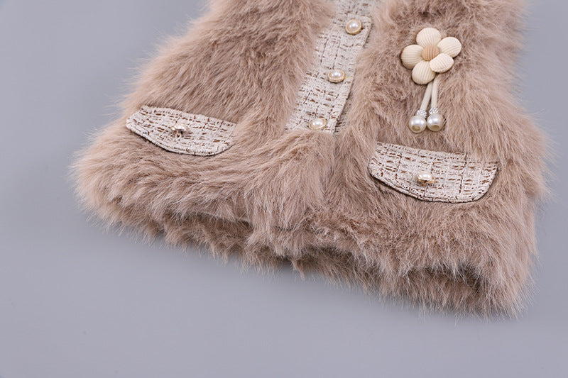 Conjunto de 3 piezas: chaleco de piel, camiseta interior cálida y falda de tweed.