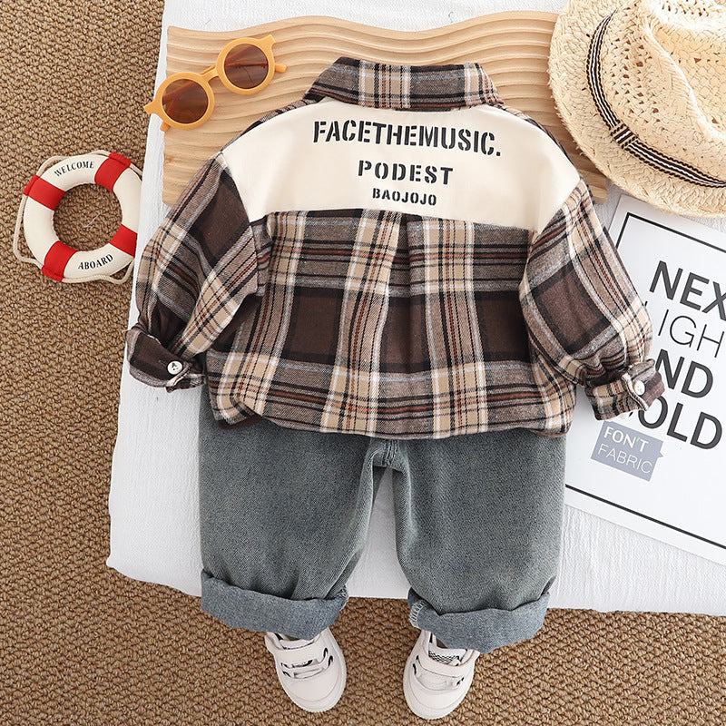 Conjunto de 3 piezas: camiseta de algodón, camisa de cuadros y pantalón vaquero