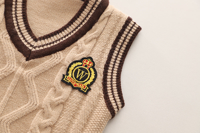 Conjunto clásico de 3 piezas: chaleco de lana, camisa de manga larga y pantalón