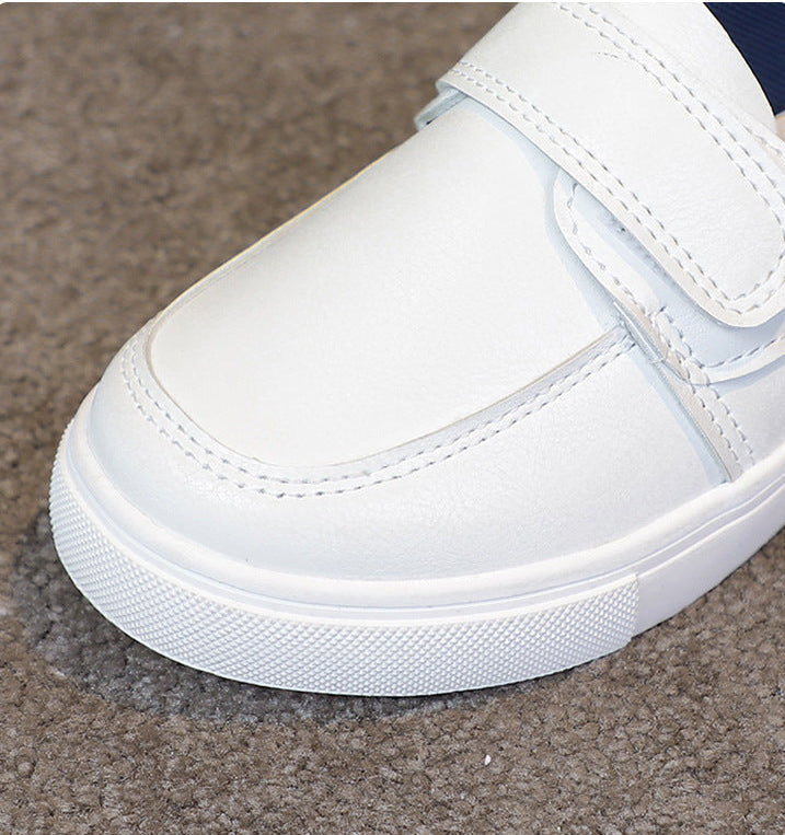 حذاء كلاسيكي بتصميم عصري