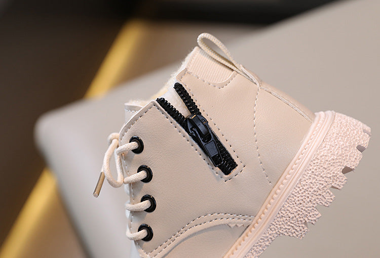 بوت شتوي بتصميم عملي مقاوم للبرد