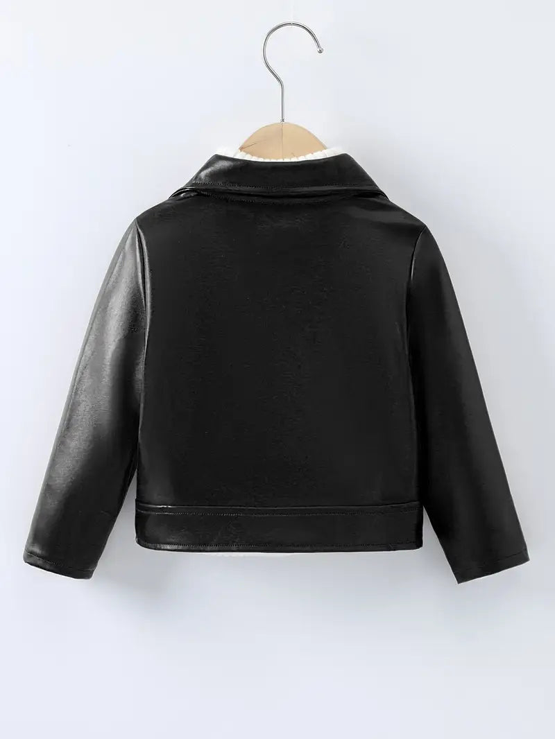 Chaqueta infantil de cuero negro de lujo, ideal para el invierno 🖤✨