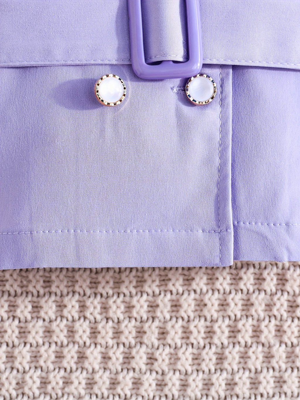 Conjunto infantil de 3 piezas en color lila claro: blusa de mangas transparentes y pantalón ancho 💜✨