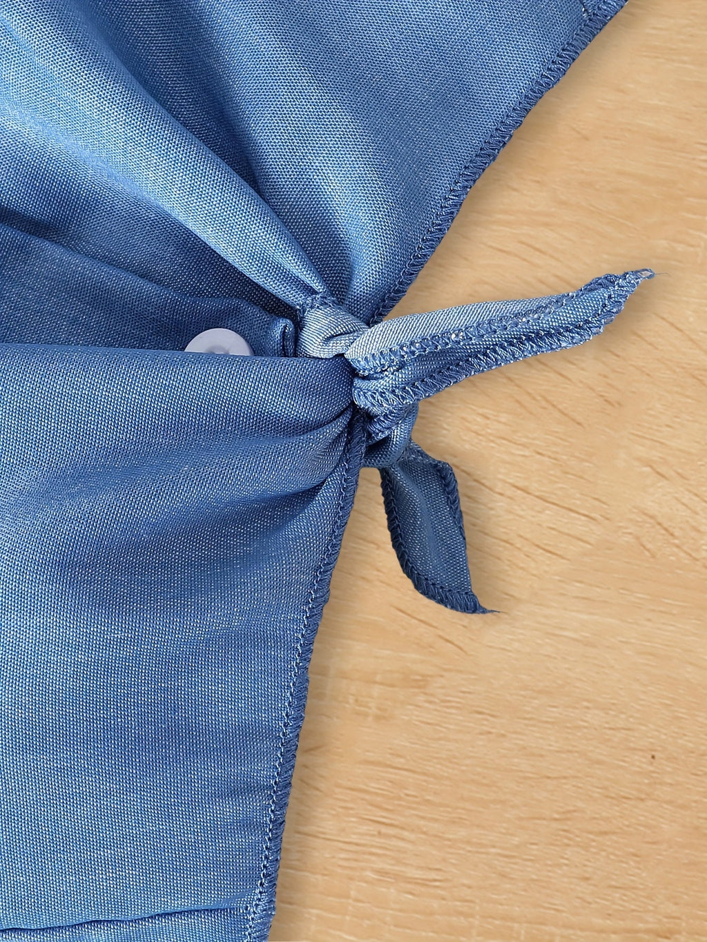 فستان بطبقة جينز وتنانير فراشات متعددة الطبقات تصميم صيفي للبنات