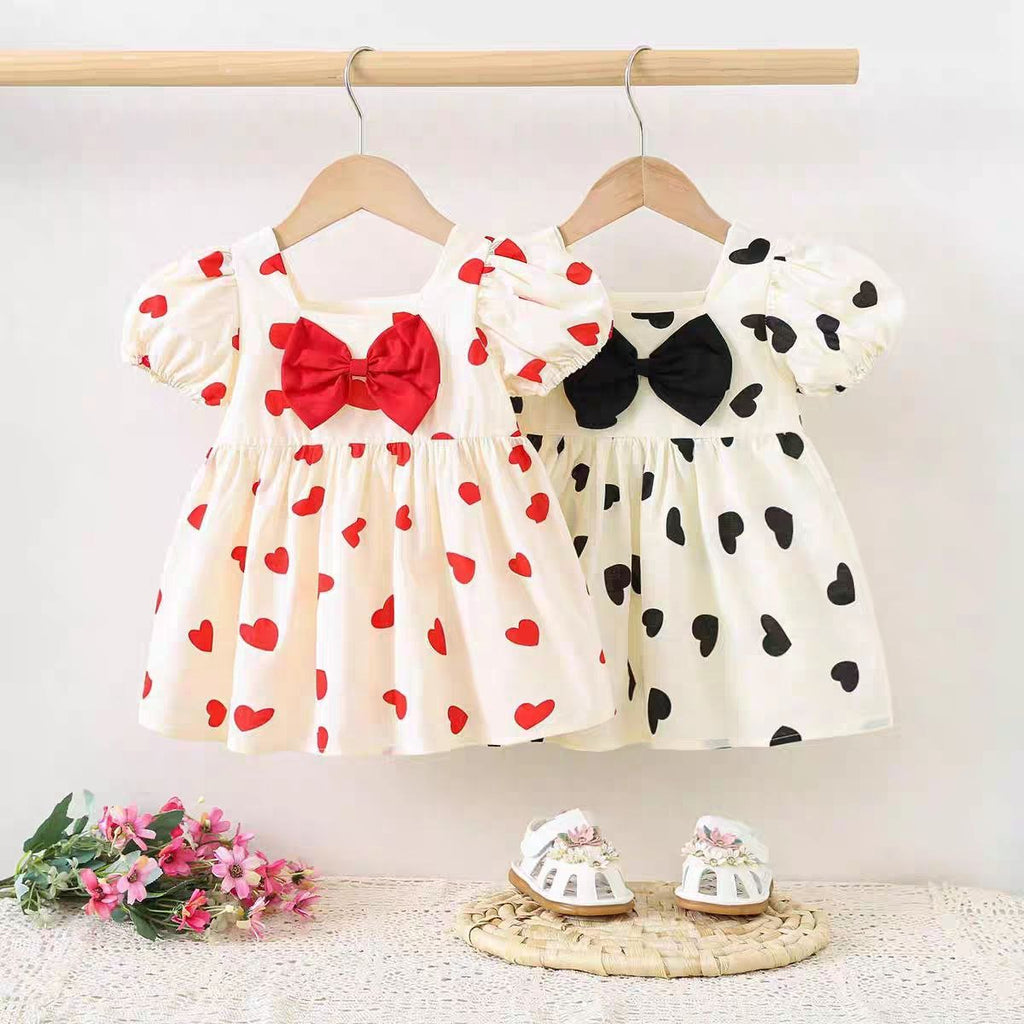 فستان من قطعتين بطبعة قلوب وشرائط ملونة صيفي للبنات
