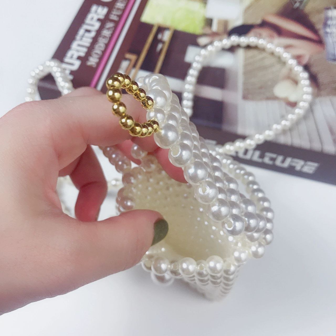 Bolso de hombro perlado para niñas con cierre elegante – Estilo moderno y sofisticado