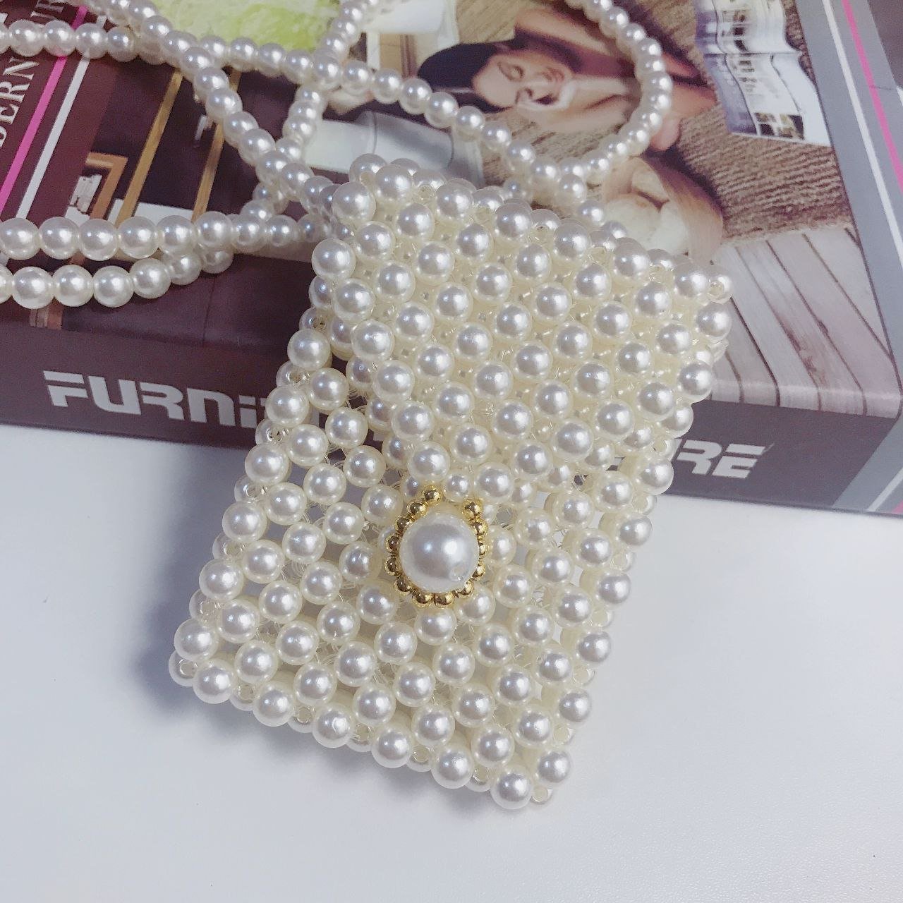 Bolso de hombro perlado para niñas con cierre elegante – Estilo moderno y sofisticado