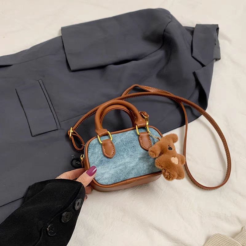 Bolso pequeño para niñas con diseño de osito – Estilo moderno y divertido