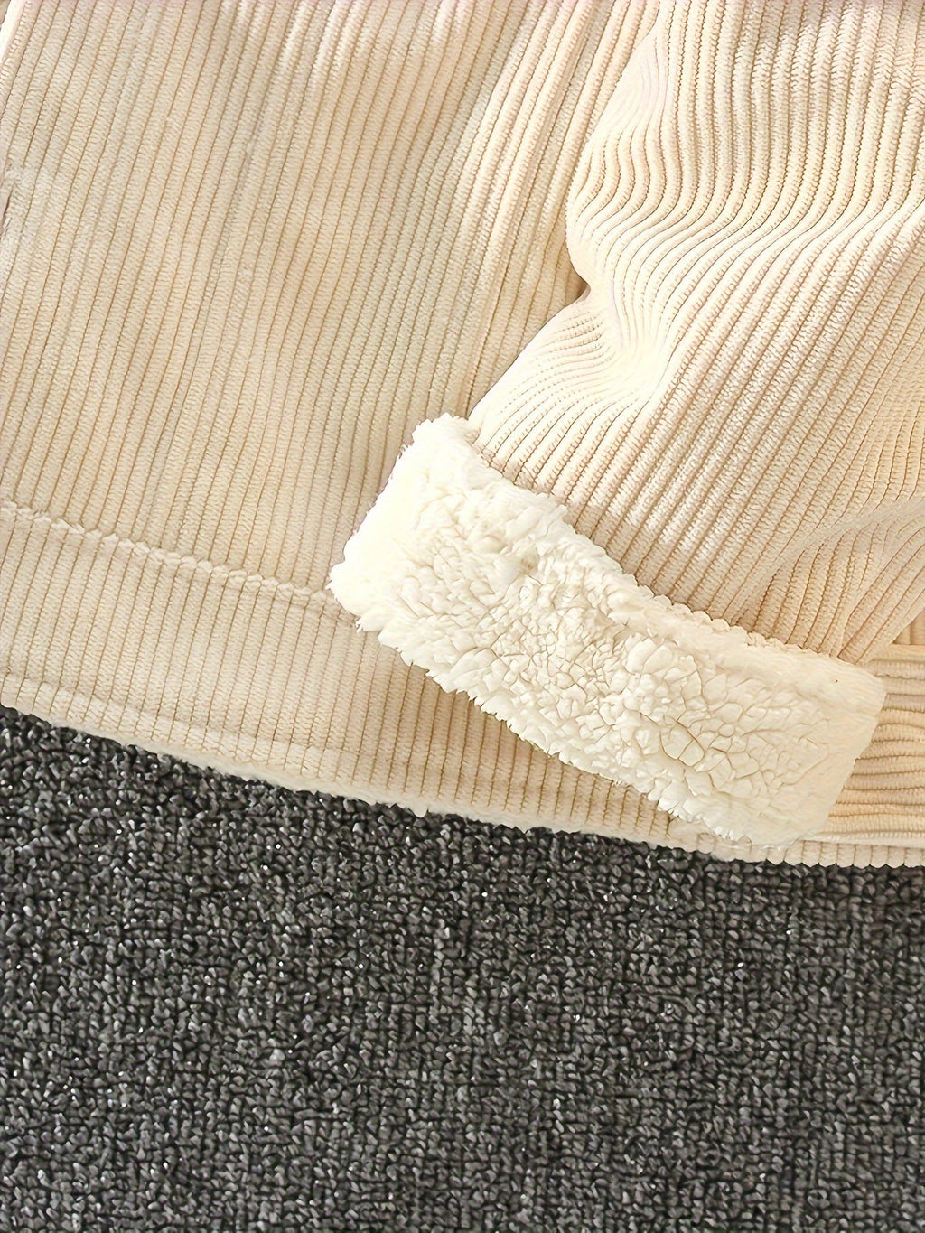 Chaqueta de invierno elegante para niños, cálida y acolchada con diseño moderno