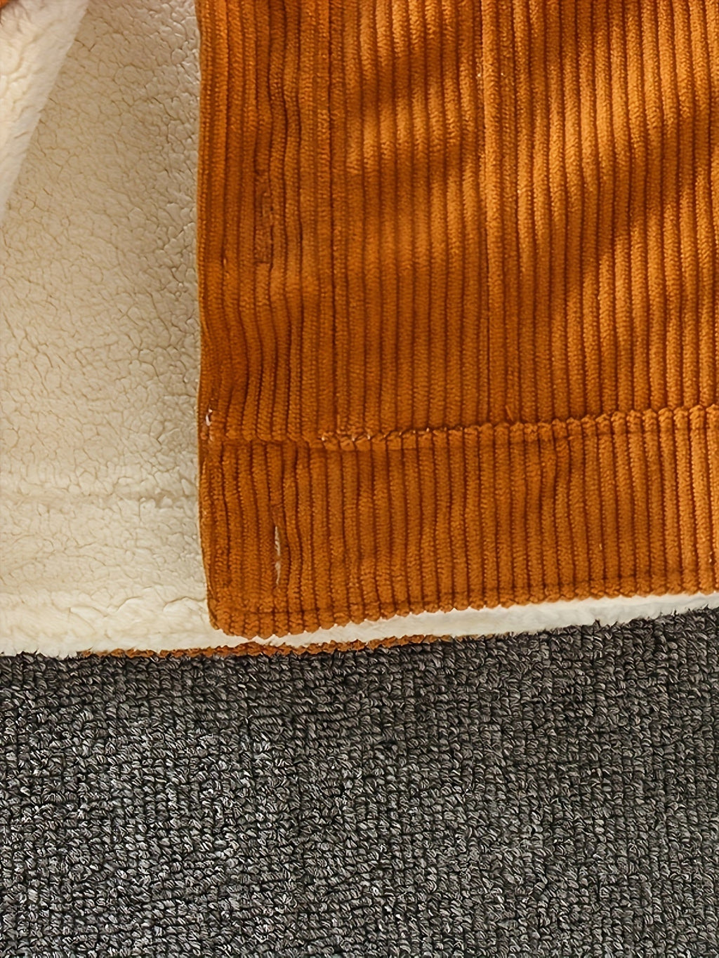 Chaqueta de invierno elegante para niños, cálida y acolchada con diseño moderno