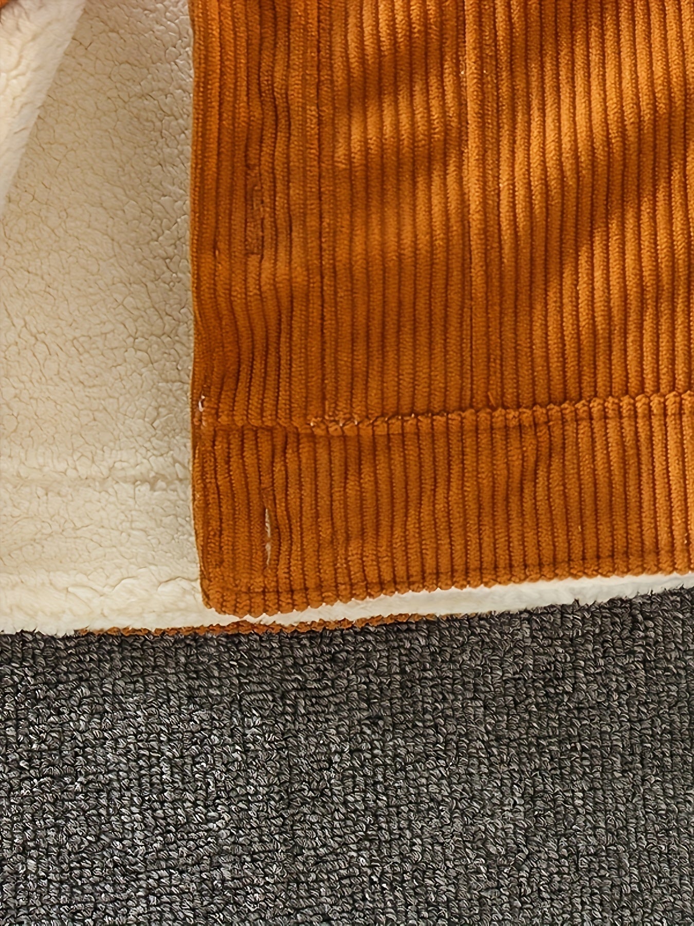 Chaqueta de invierno elegante para niños, cálida y acolchada con diseño moderno