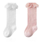 Calcetines elegantes para niñas con volantes de encaje – un toque suave para cada look