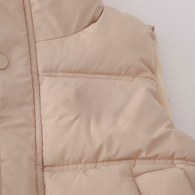 Conjunto de 2 piezas: chaqueta gruesa y pantalón de algodón en color rosa.