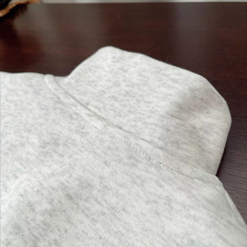 Conjunto infantil de invierno de 2 piezas estilo deportivo con estampado de número