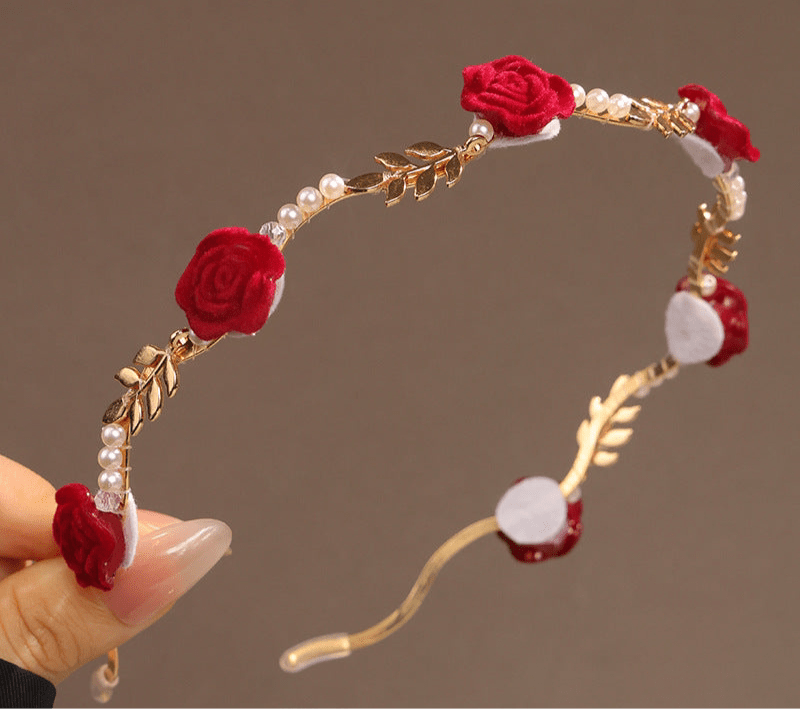 Diadema para niñas con flores, perlas y hojas doradas